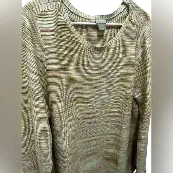 Chico’s Sweater - Picture 5 of 6